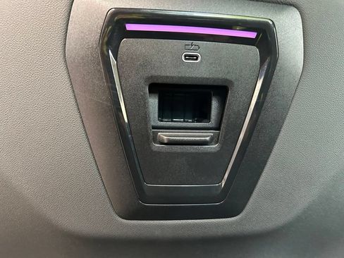 Used 2025 BMW i5 eDrive40i RWD image 39