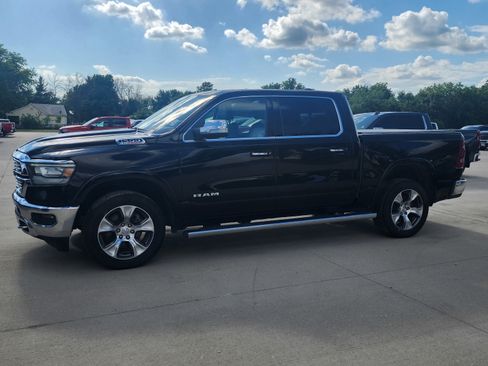 Used 2022 RAM 1500 Laramie AWD/4WD image 8