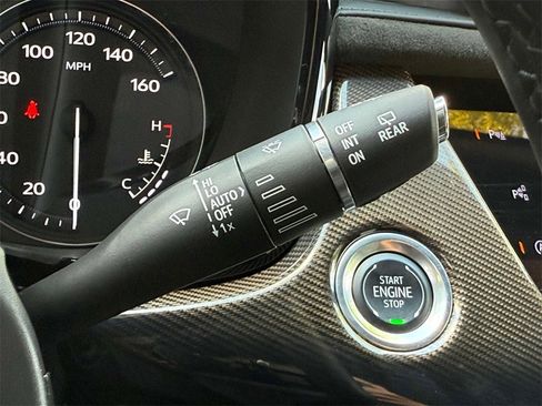 Certified 2025 Cadillac XT6 Premium Luxury w/ Platinum Package image 33