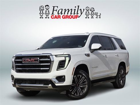 Used 2025 GMC Yukon Elevation image 1