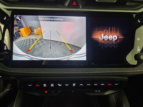 New 2026 Jeep Cherokee Laredo AWD/4WD image 11