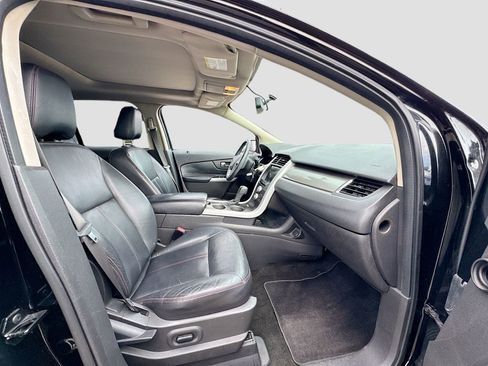 Used 2011 Ford Edge SEL w/ 202A Rapid Spec Order Code image 19