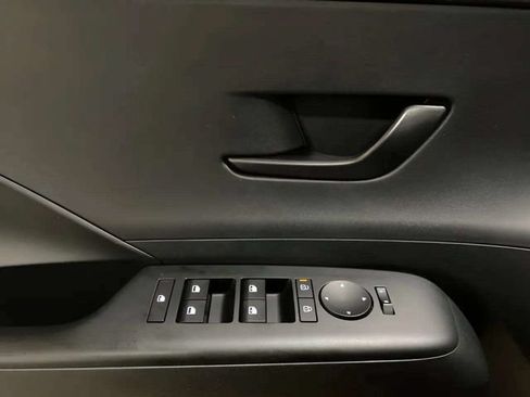 Used 2026 Hyundai Kona SEL Sport FWD image 25