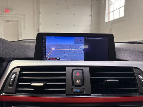 Used 2013 BMW 328i xDrive Sedan image 18