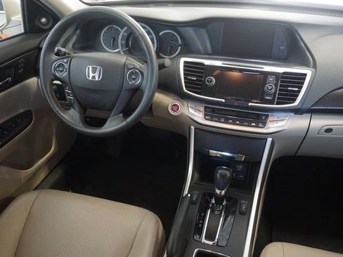 Used 2015 Honda Accord EX-L image 30
