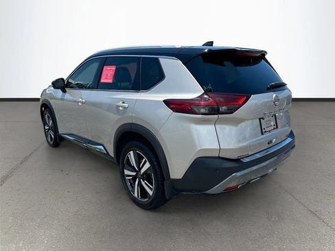 Certified 2023 Nissan Rogue SL FWD image 25