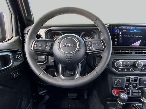 Used 2024 Jeep Wrangler Unlimited Sport AWD/4WD image 6
