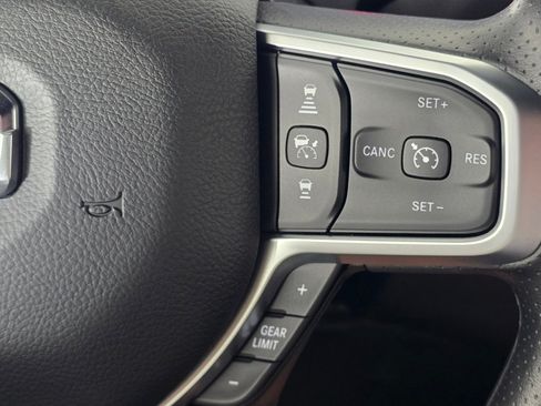 New 2026 RAM 2500 Tradesman AWD/4WD image 33