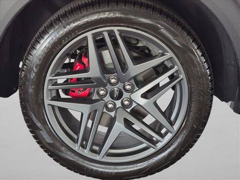 Used 2025 Ford Explorer ST-Line w/ Premium Package RWD image 23