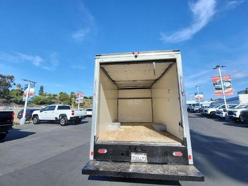 Used 2022 Chevrolet Express 3500 w/ Power Convenience Package image 21