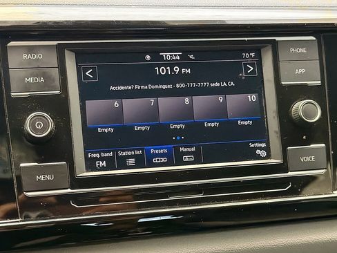 Used 2022 Volkswagen Taos S FWD image 9