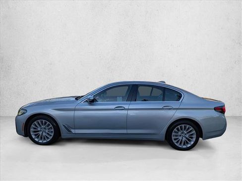 Used 2021 BMW 530i image 9