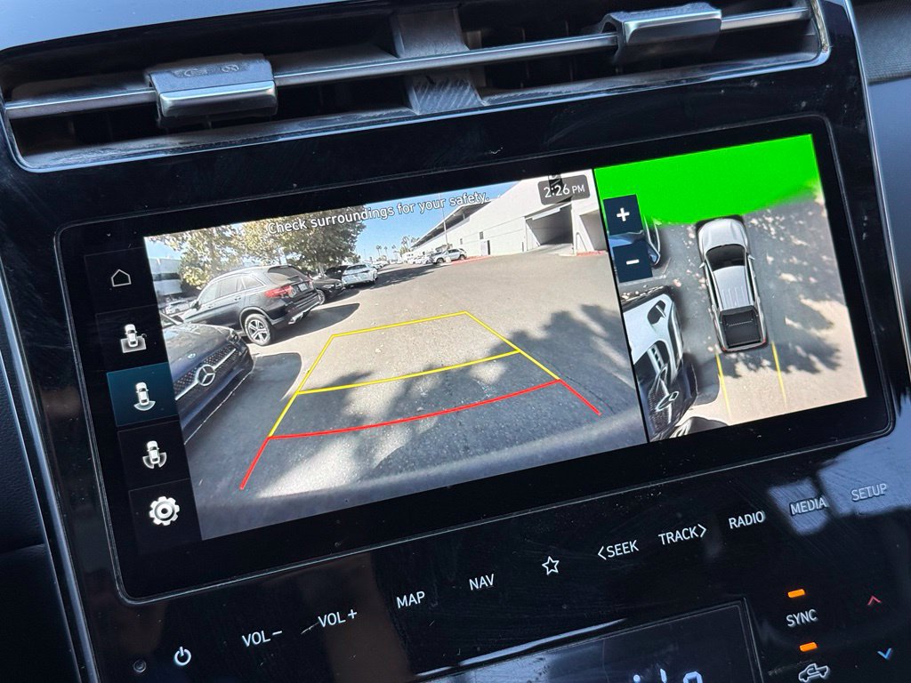 Used 2023 Hyundai Santa Cruz Limited AWD/4WD image 3