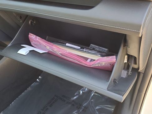 Used 2023 Hyundai Santa Fe Limited w/ Cargo Package image 22