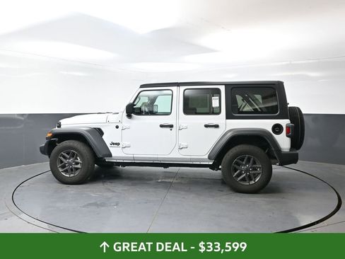 Used 2025 Jeep Wrangler Unlimited Sport AWD/4WD image 11