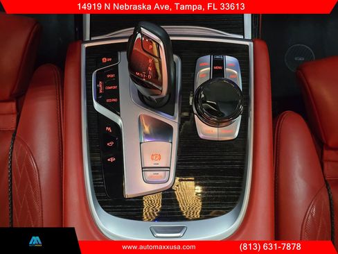 Used 2021 BMW 750i xDrive w/ Executive Package AWD/4WD image 24