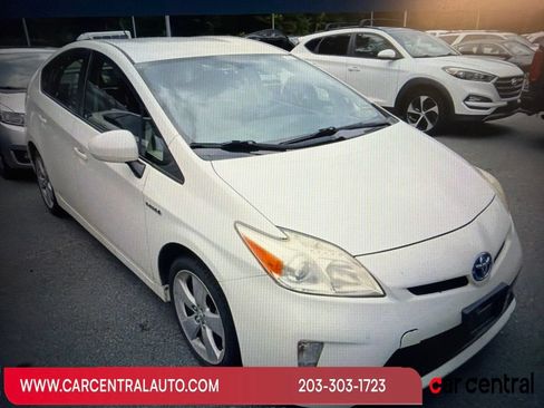 Used 2013 Toyota Prius Persona Series FWD image 1
