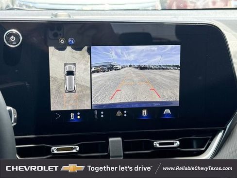 New 2026 Chevrolet Equinox LT w/ Safety and Technology Package FWD image 25