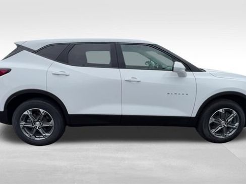 Certified 2023 Chevrolet Blazer LT w/ LPO, Floor Liner Package AWD/4WD image 10