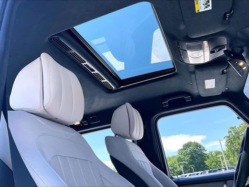Used 2025 Mercedes-Benz G 580 w/ EQ Technology image 12