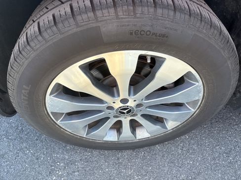 Used 2018 Mercedes-Benz GLS 450 4MATIC image 9