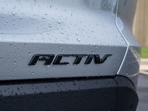 New 2026 Chevrolet Equinox ACTIV image 12