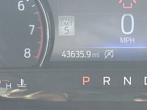 Used 2023 Ford Explorer Limited image 30