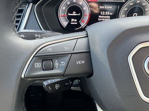 Certified 2024 Audi Q5 2.0T Premium w/ Summer of Audi Package image 19