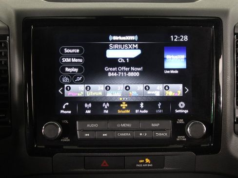 Certified 2022 Nissan Frontier PRO-4X w/ Technology Package image 7