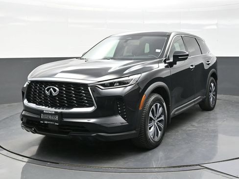 Used 2023 INFINITI QX60 Pure AWD/4WD image 2