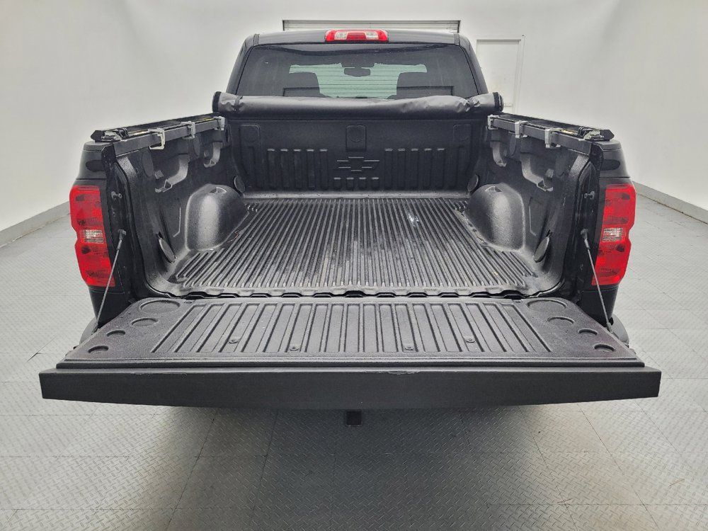 Used 2018 Chevrolet Silverado 1500 Custom w/ Custom Value Package RWD image 29