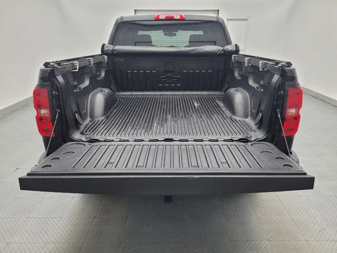 Used 2018 Chevrolet Silverado 1500 Custom w/ Custom Value Package RWD image 29