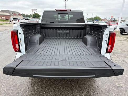 New 2026 GMC Sierra 1500 SLT w/ SLT Premium Plus Package AWD/4WD image 24