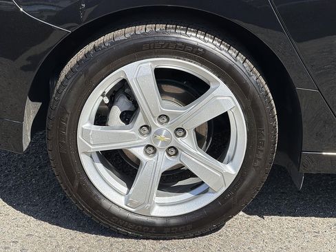 Used 2019 Chevrolet Volt LT FWD image 30