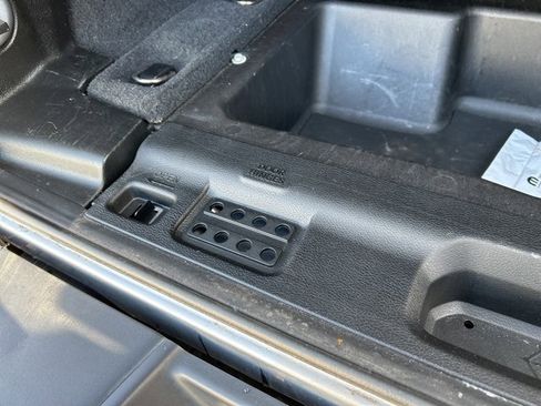 Used 2020 Jeep Wrangler Unlimited Rubicon w/ Quick Order Package 28Y Recon image 12