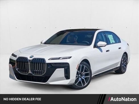 Used 2025 BMW 740i xDrive w/ Premium Package AWD/4WD image 1
