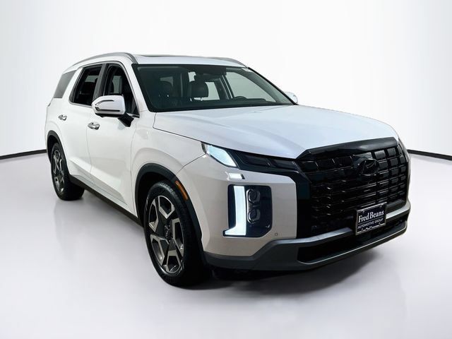 Used 2024 Hyundai Palisade Limited AWD/4WD image 1