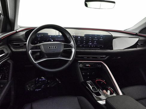 Certified 2025 Audi Q5 Premium w/ Premium Plus AWD/4WD image 19
