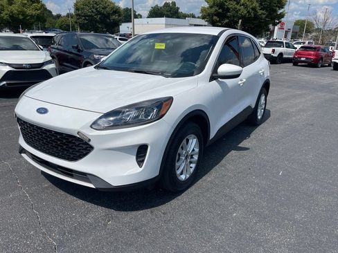 Used 2020 Ford Escape SE AWD/4WD image 5