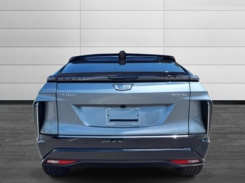 New 2025 Cadillac Lyriq Luxury image 4