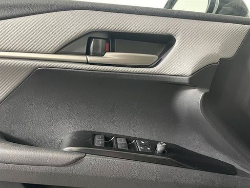 New 2026 Toyota Camry SE FWD image 17