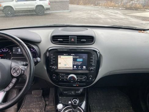 Used 2019 Kia Soul + w/ Primo Package image 13