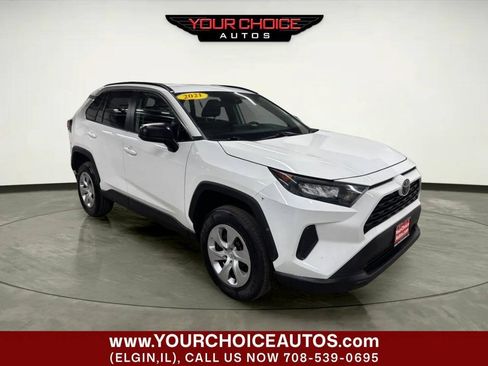 Used 2021 Toyota RAV4 LE FWD image 9