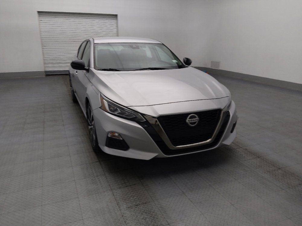 Used 2020 Nissan Altima 2.5 SR FWD image 14