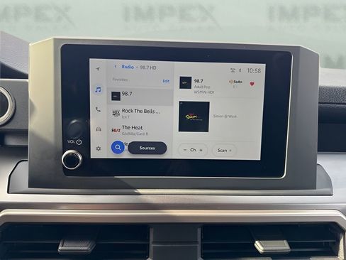 Used 2025 Toyota 4Runner SR5 image 16