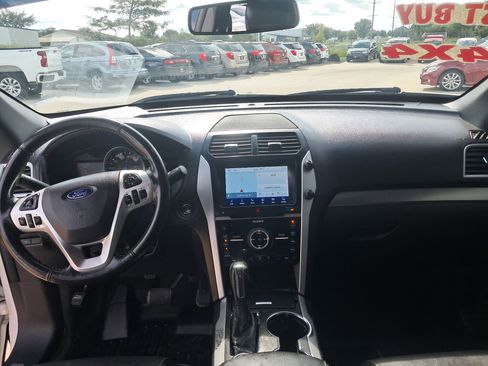 Used 2015 Ford Explorer Sport w/ Equipment Group 401A image 10