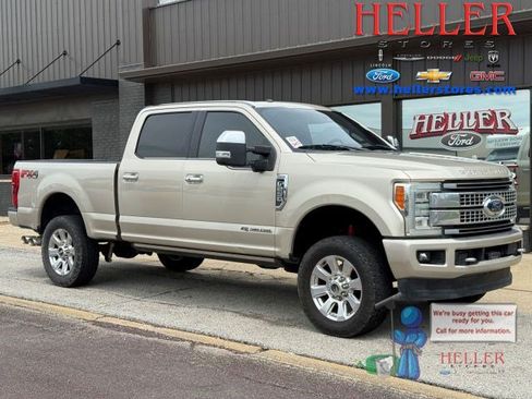 Used 2017 Ford F250 Platinum w/ Platinum Ultimate Package AWD/4WD image 1