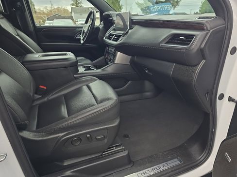 Certified 2024 Chevrolet Tahoe LT AWD/4WD image 17