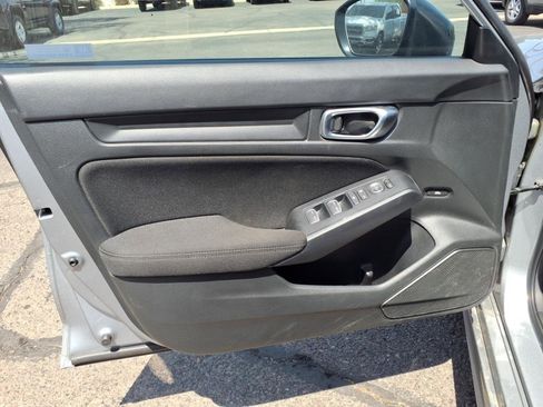 Used 2024 Honda Civic Sport image 28