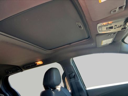 Used 2024 Toyota Sienna XLE Woodland Edition AWD/4WD image 14